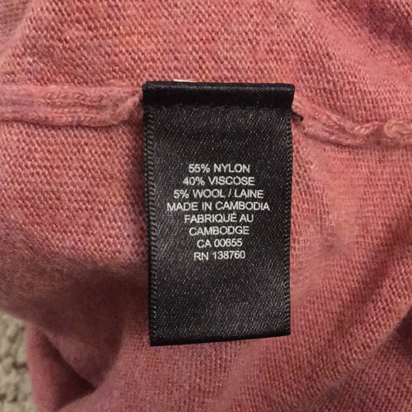 Coral light turtle neck - Picture 3 of 3